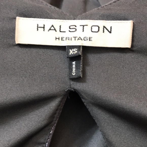 STUNNING Halston Heritage Plunging V-Neck Gray Metallic Long Sleeve Dress - Picture 5 of 12